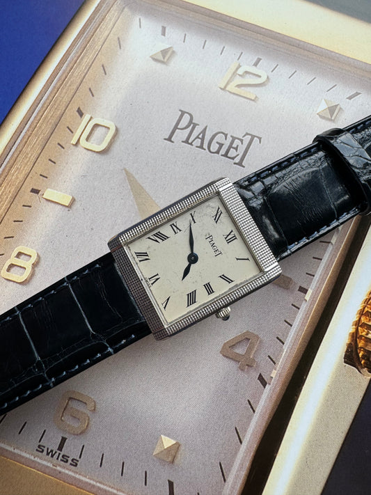 1970s Piaget 9151 Tank Clous de Paris Vintage Watch 18 Carat White Gold